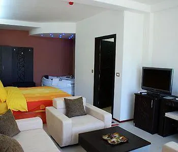 Hotel Aleksandar &