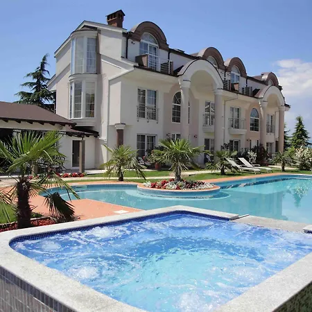 Hotel Aleksandar & 4*